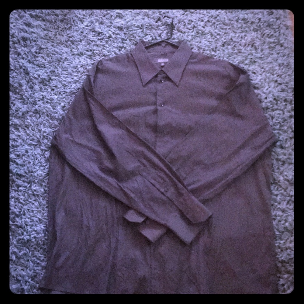Men’s Dress Shirt